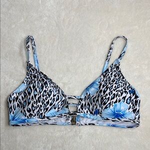 Bikini top. White, blue, and black cheetah floral print. Poly/spandex. Medium.
